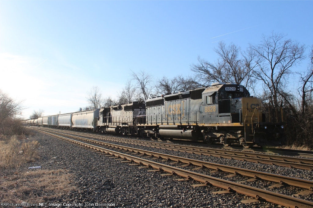 CSX 8828